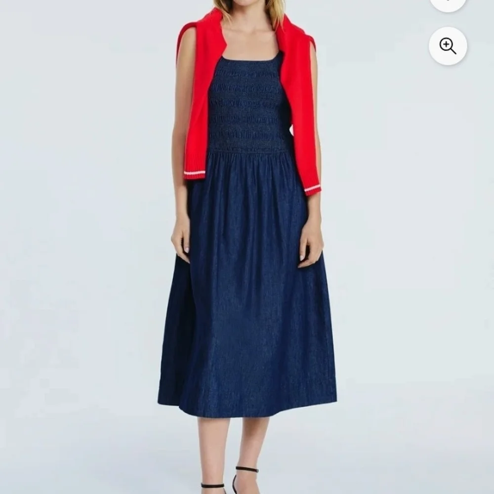NWT Sleeveless Smocked Cotton Midi Dress Denim Blue Large Fit & Flare Square N. - Picture 2 of 4